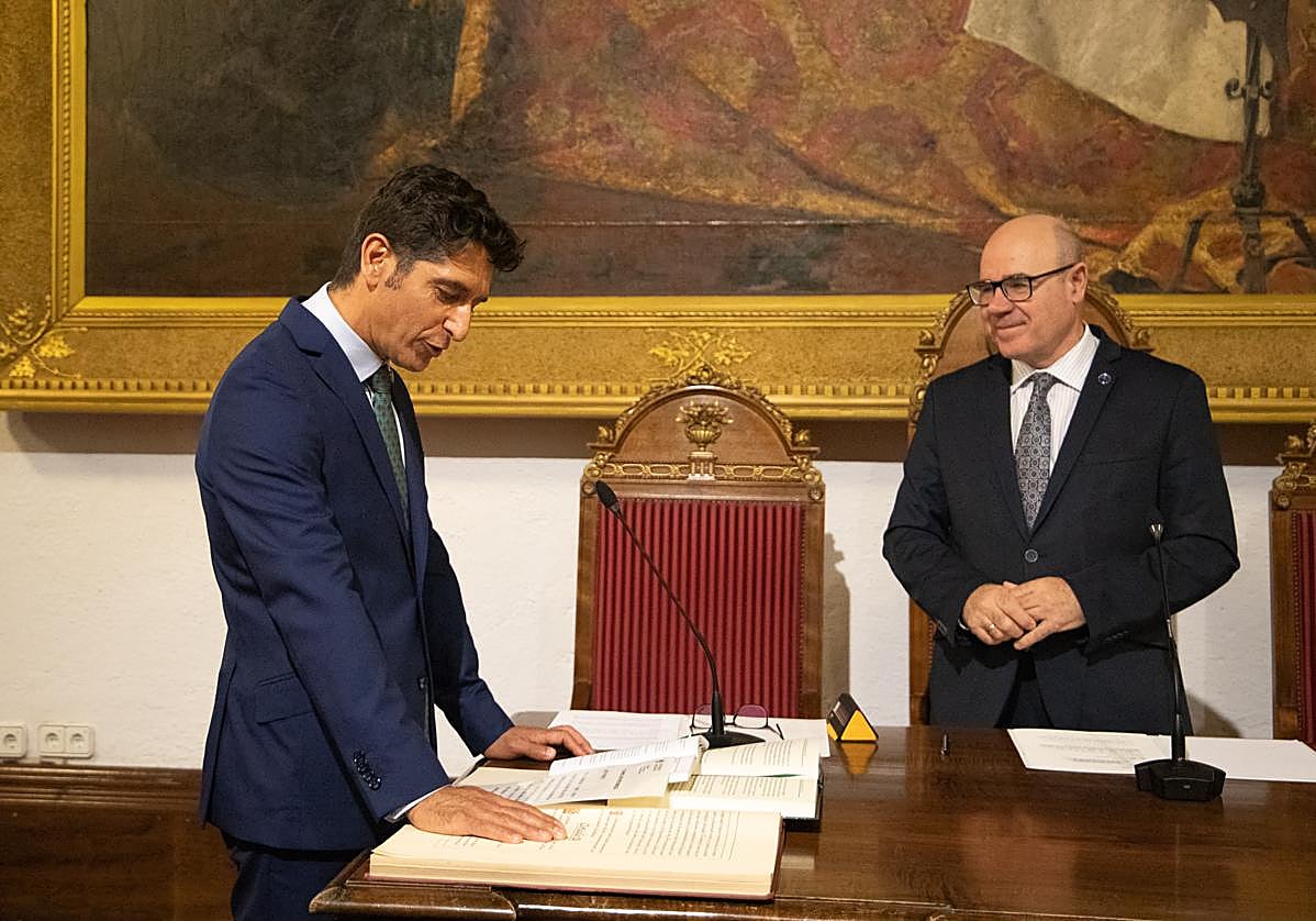 Juramente del nuevo decano de Ciencias