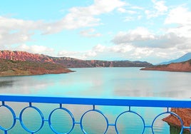 La cesión de agua de riego del Negratín a Almería desata la polémica en Granada