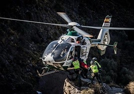 Un helicóptero de la Guardia Civil, en una imagen de archivo.