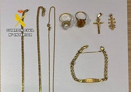 Joyas recuperadas por la Guardia Civil