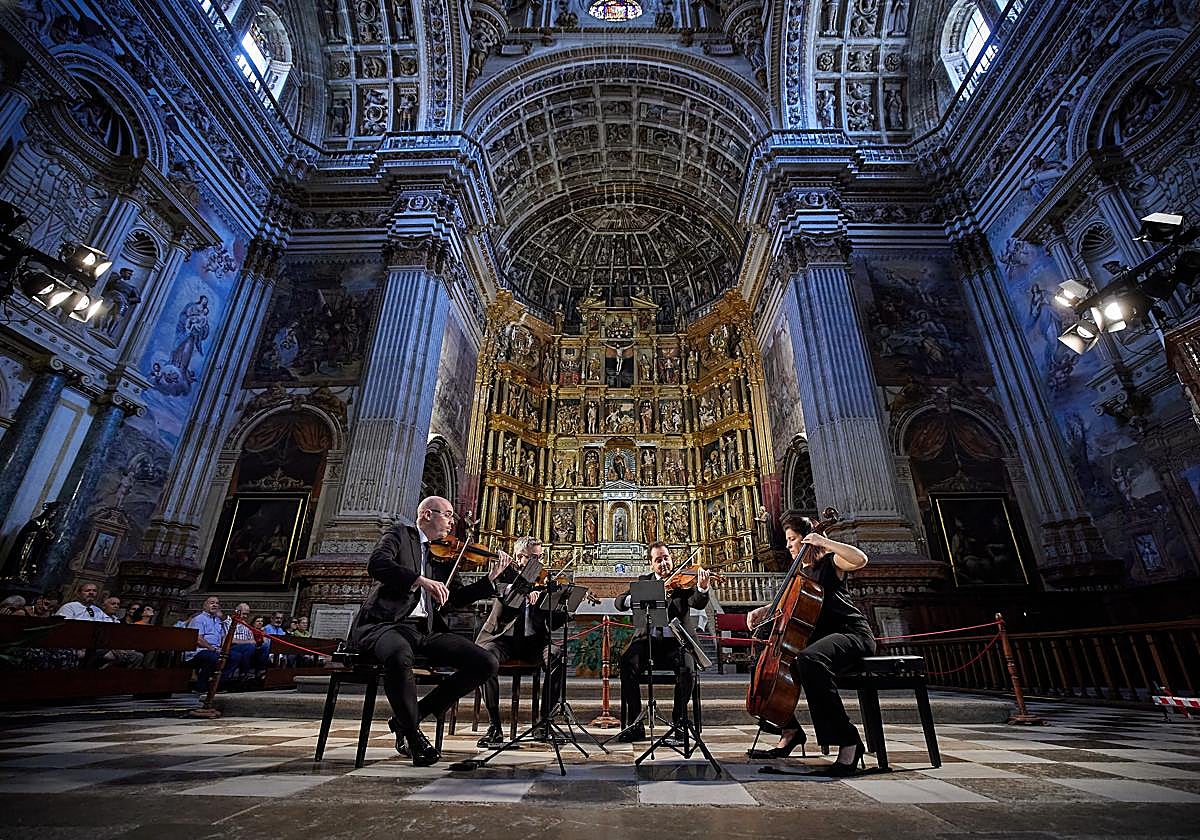 Momento del recital del Cuarteto Quiroga.