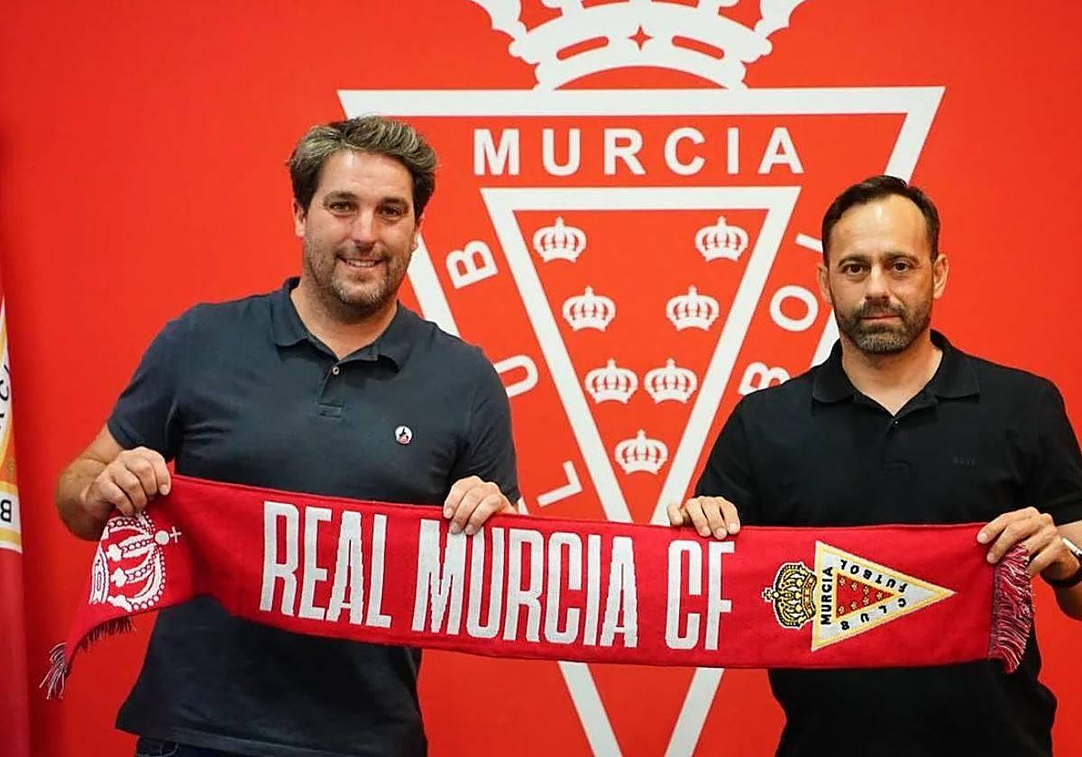 Asier Goiria y Fran Fernández, tras el acuerdo.