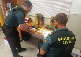 'Gas de la risa' incautado por la Guardia Civil en La Herradura.