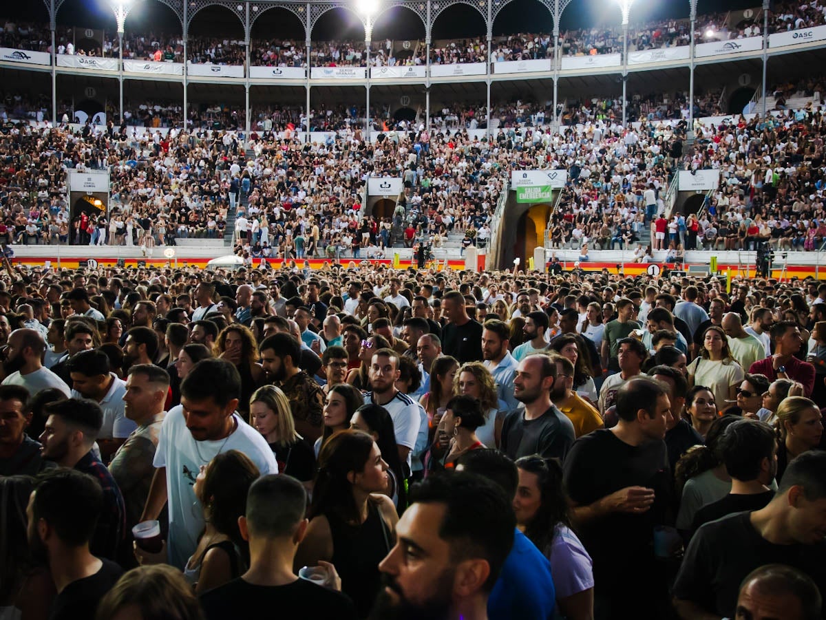 Las imágenes del concierto de Estopa en la Plaza de Toros