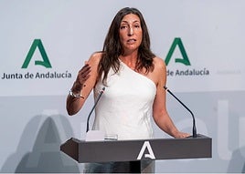 Loles López, consejera de Igualdad.