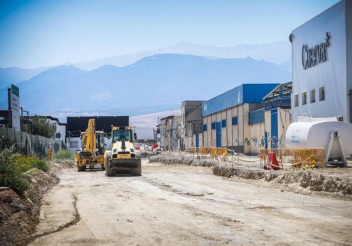 Los trabajos del metro avanzan en Armilla, Churriana y Las Gabias.