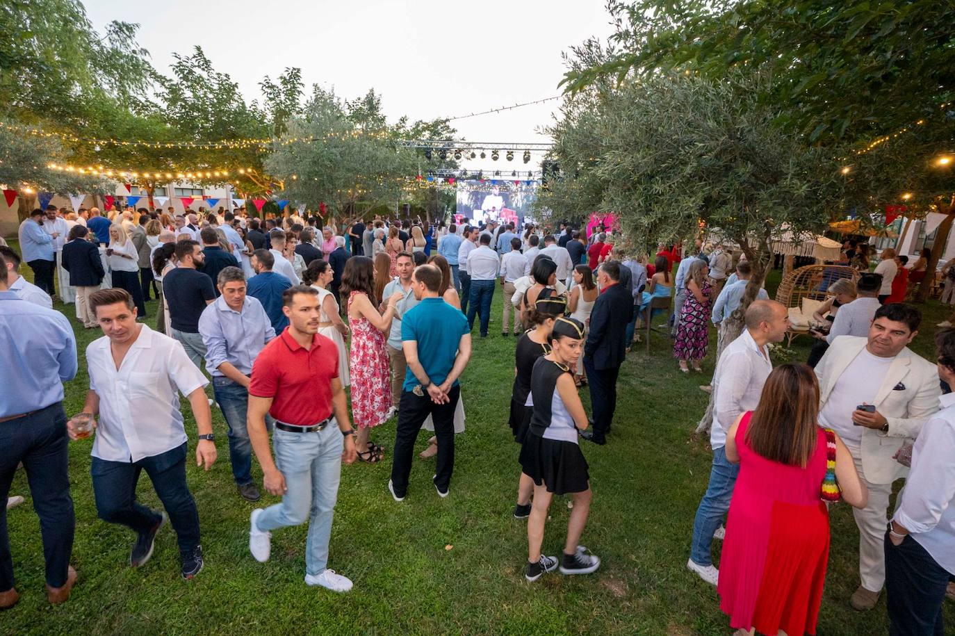 La gala de verano se celebró en la Hípica.