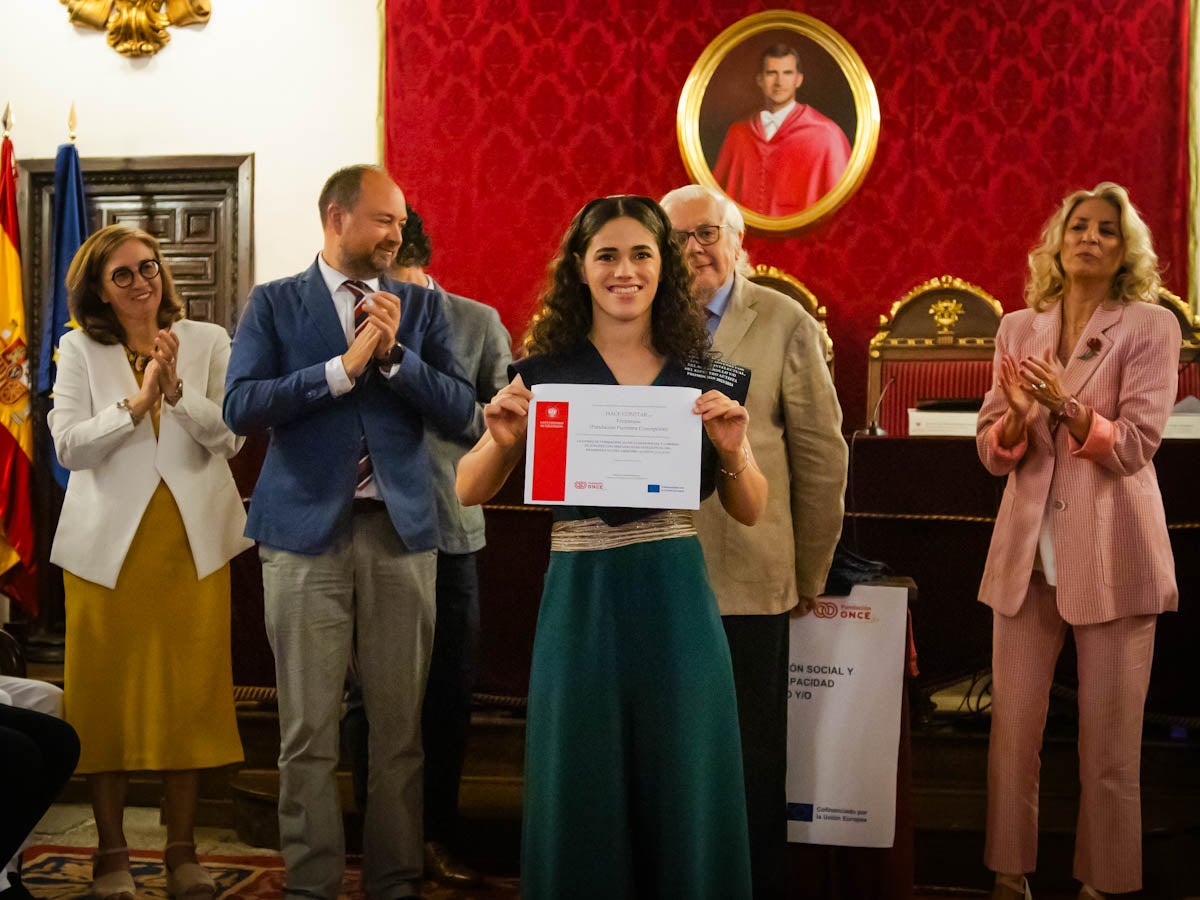 Así ha sido el acto de graduación de jóvenes con discapacidad en la UGR