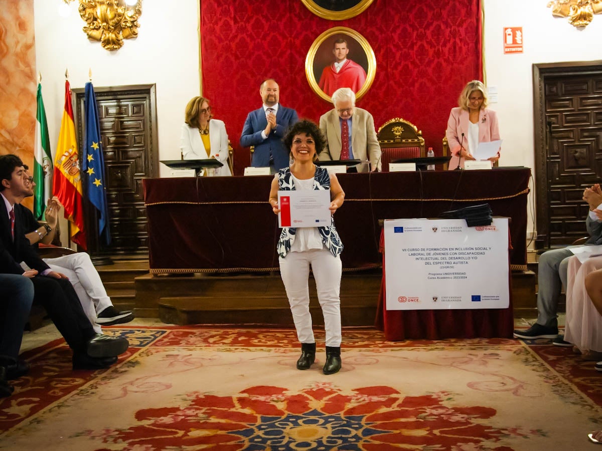 Así ha sido el acto de graduación de jóvenes con discapacidad en la UGR