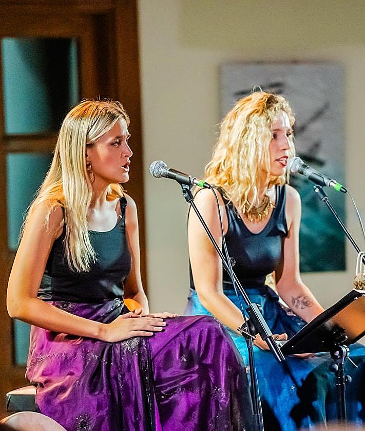 Imagen secundaria 2 - Concluye el Festival de Música Antigua &#039;Mare Musicum&#039; con la brillante actuación de Sephardica &amp; Armonía Danza