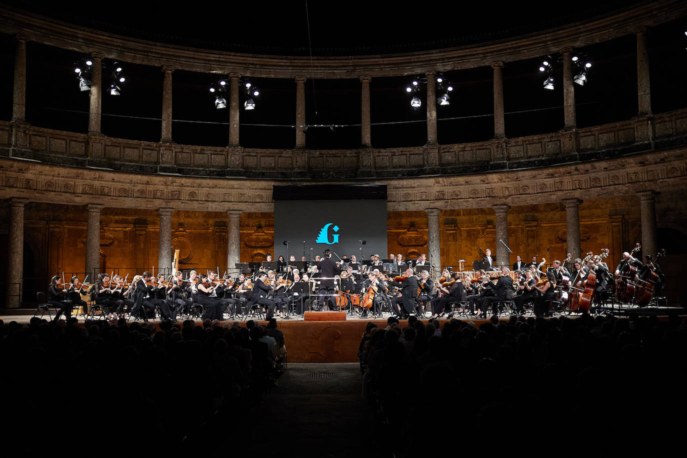 LaOrquesta del Capitole de Toulousee, en el Palacio de Carlos V de la Alhambra, durante la clausura del festival.