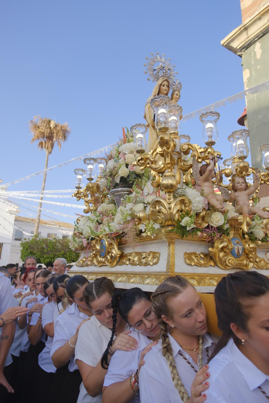 Motril se rinde a la patrona de los marineros