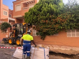 Los vecinos de la calle Bolivia viven en una obra perpetua