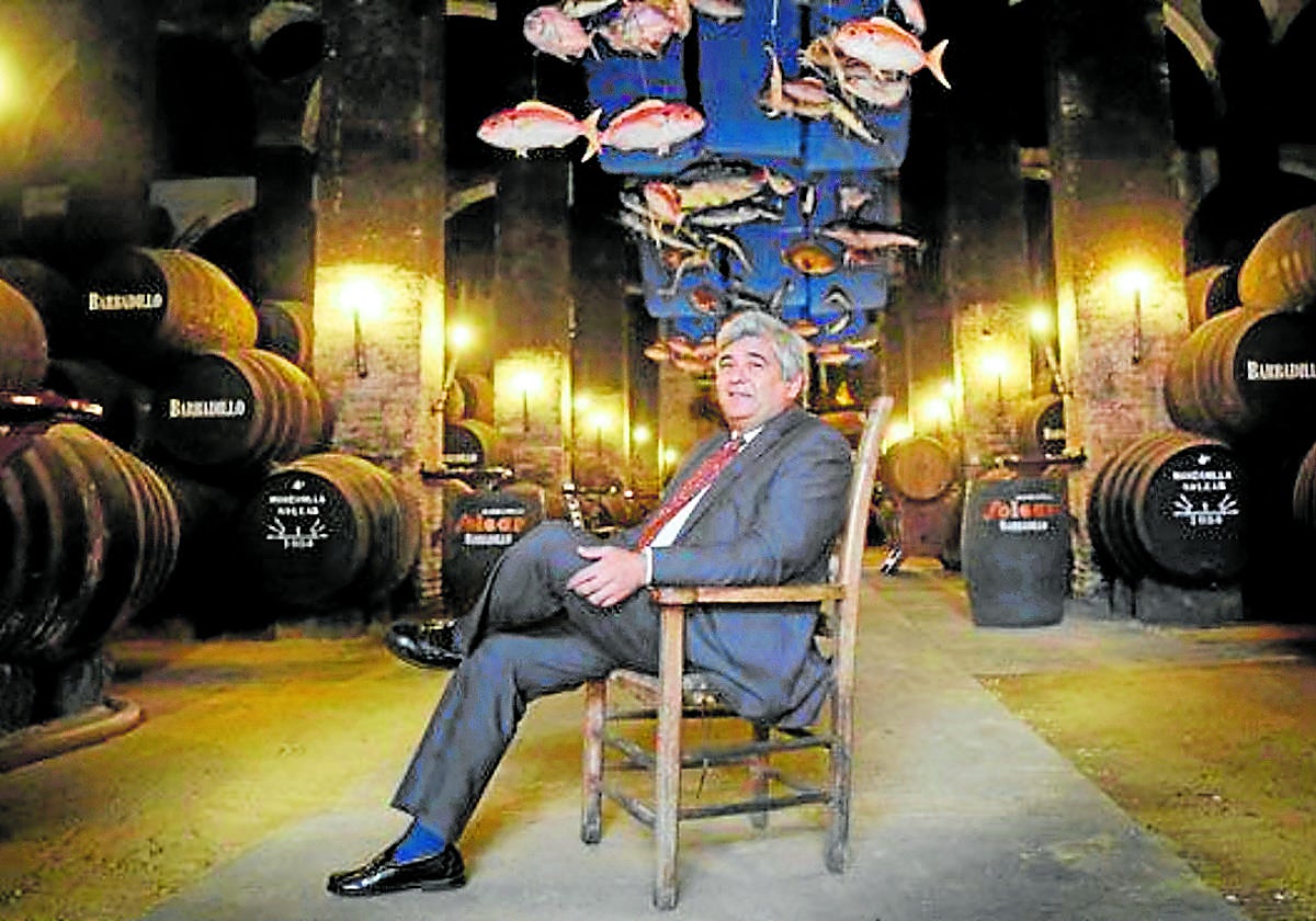 Manuel Barbadillo, en la sede de las bodegas. I