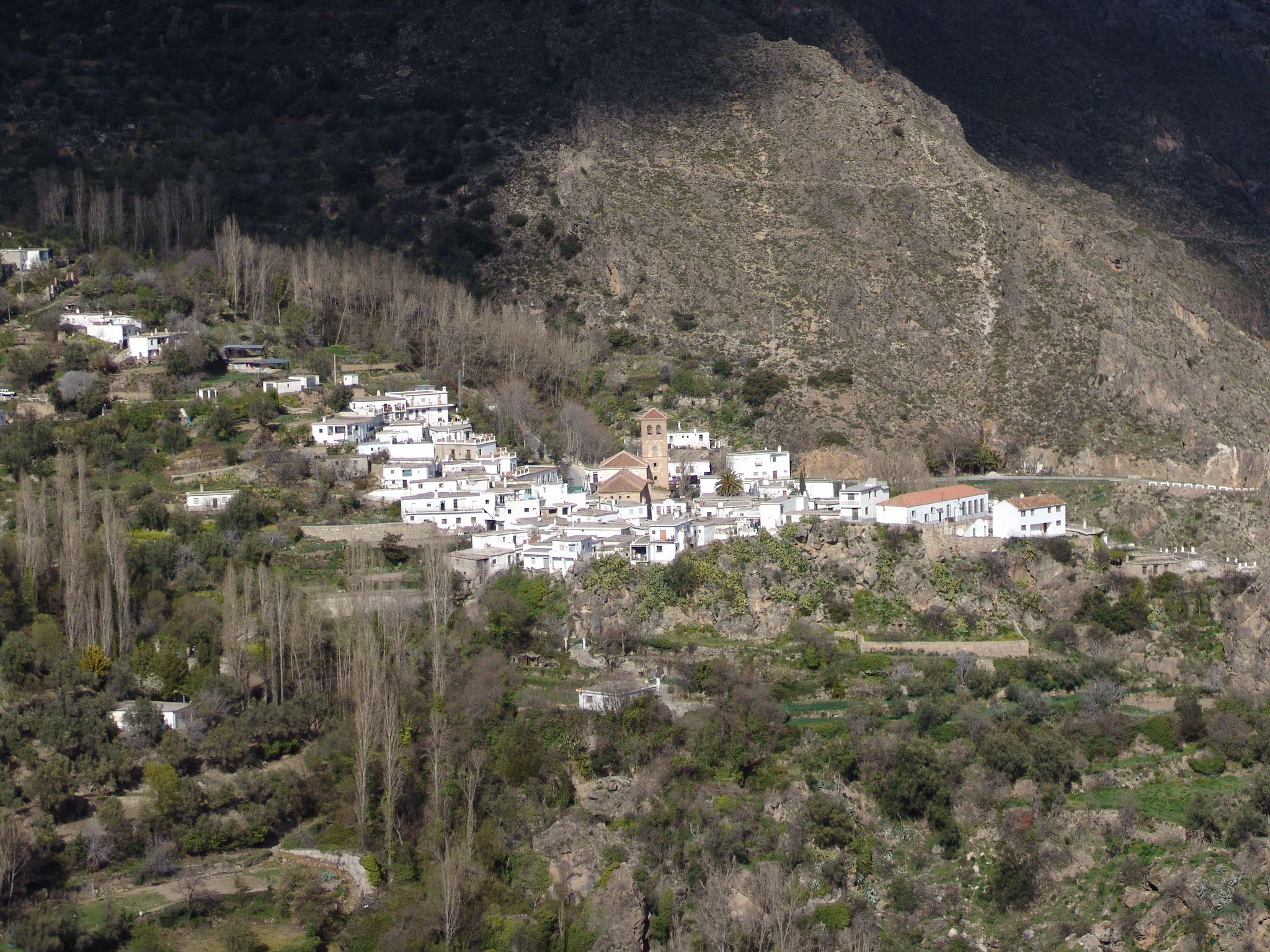 Una vista de Cástaras.