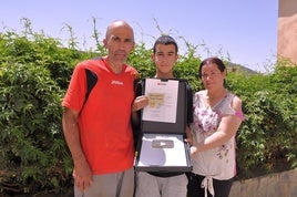 Premio de Youtube al joven de Busquístar.