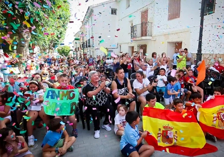 El vídeo del momento en el que Orce explota por la medalla de María Pérez