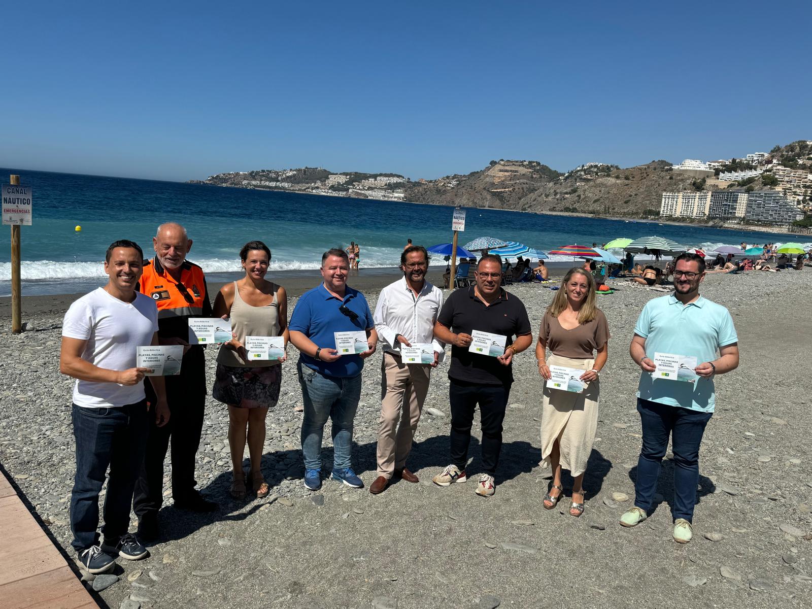 Vigilancia, precaución y respeto al agua, claves de la campaña 'Cero ahogados' que llega a las playas granadinas