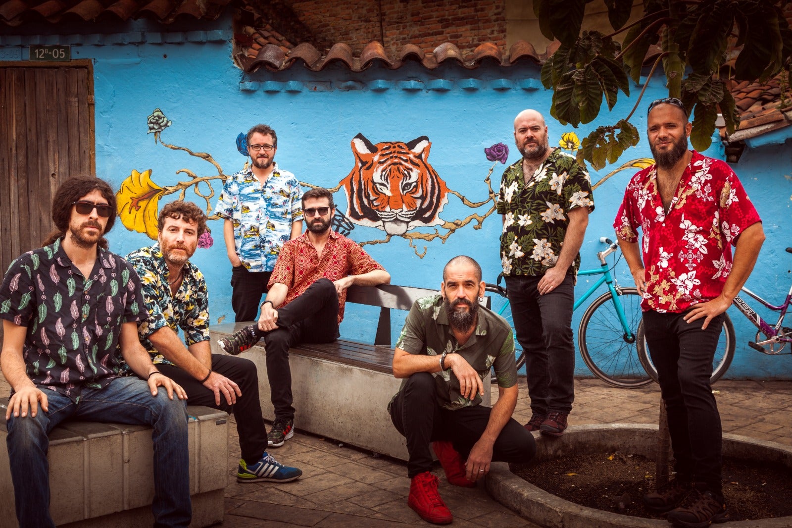 Eskorzo, de gira en Colombia.