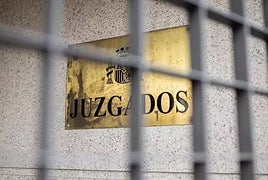 Condenados un padre y su hijo de Linares por llamar «tonto del culo» a un discapacitado intelectual en redes sociales