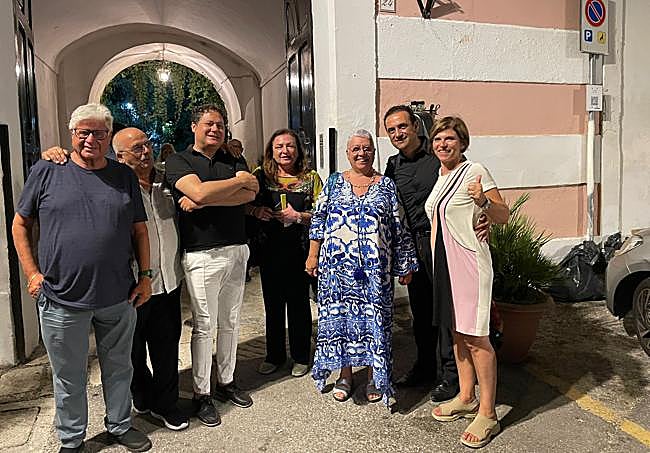 Enrique Muñoz con espectadores del concierto