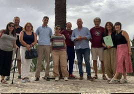 Representantes vecinales de OCO y San Vicente de Paúl, en el barrio.