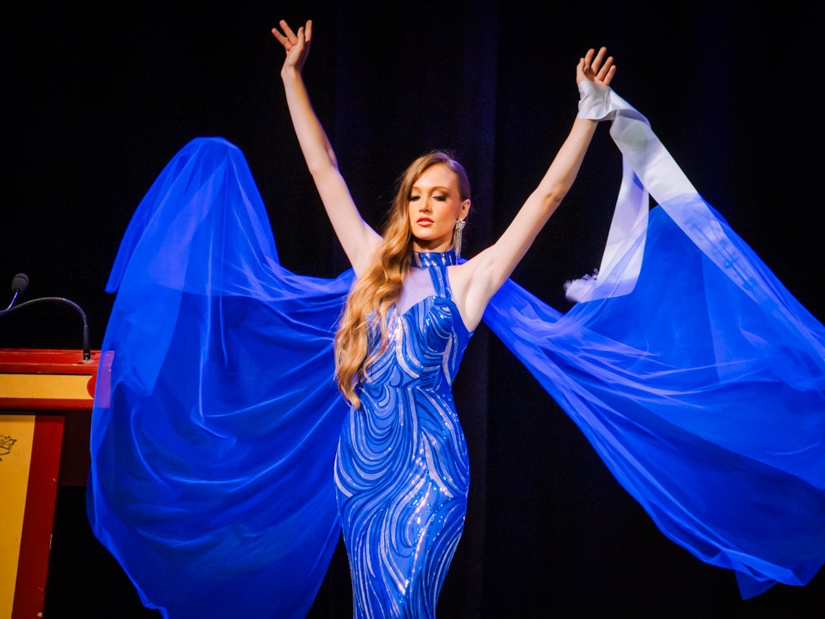 Las imágenes de los más guapos y las más guapas de España en Granada