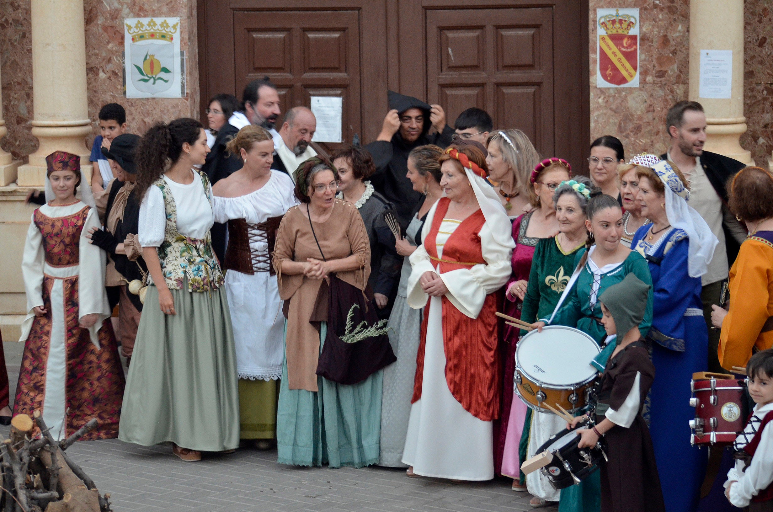 La leyenda del monstruo de un pueblo de Granada que lo llena de color