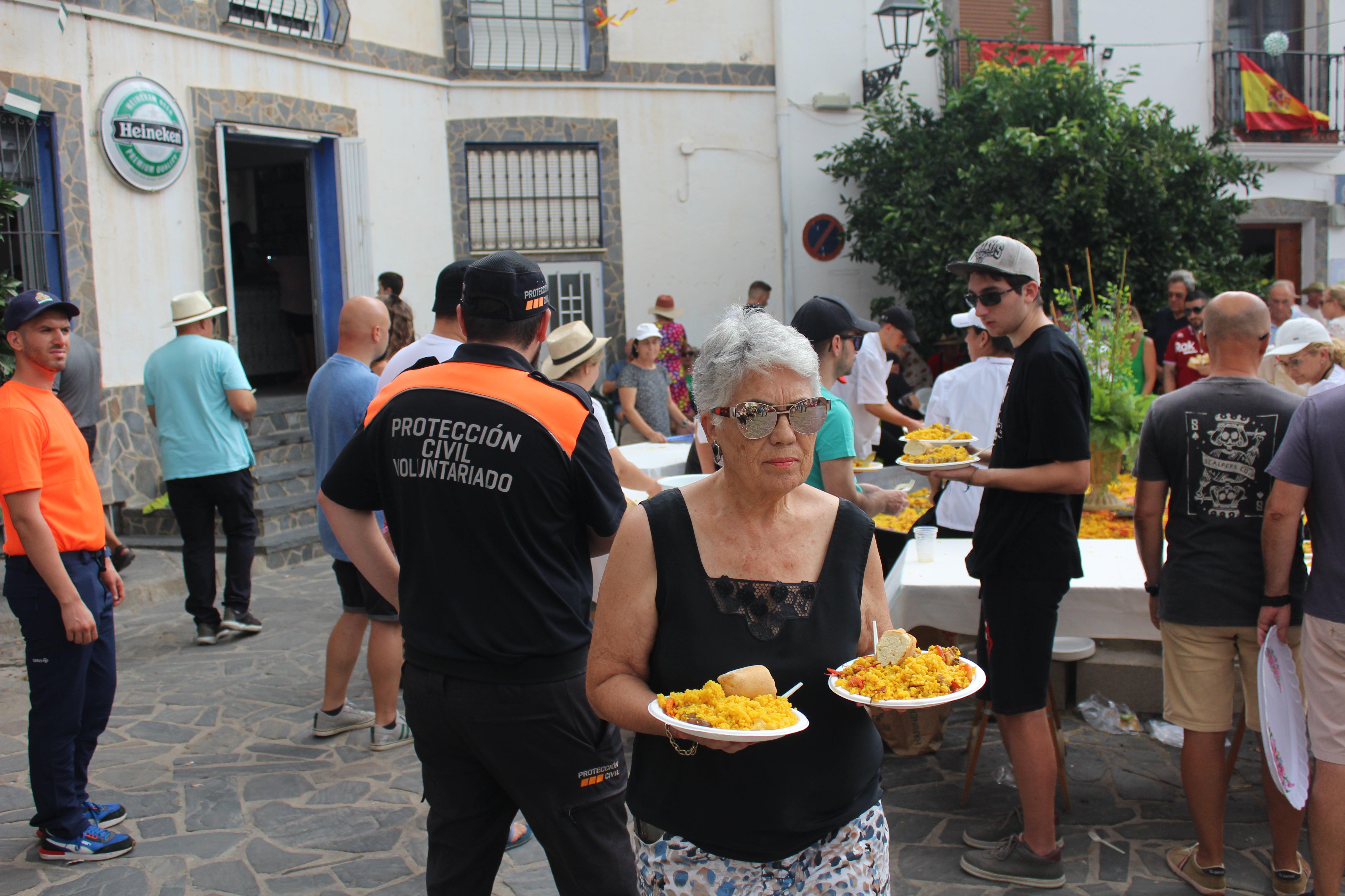 Una gran paella para las Fiestas Patronales de Velefique