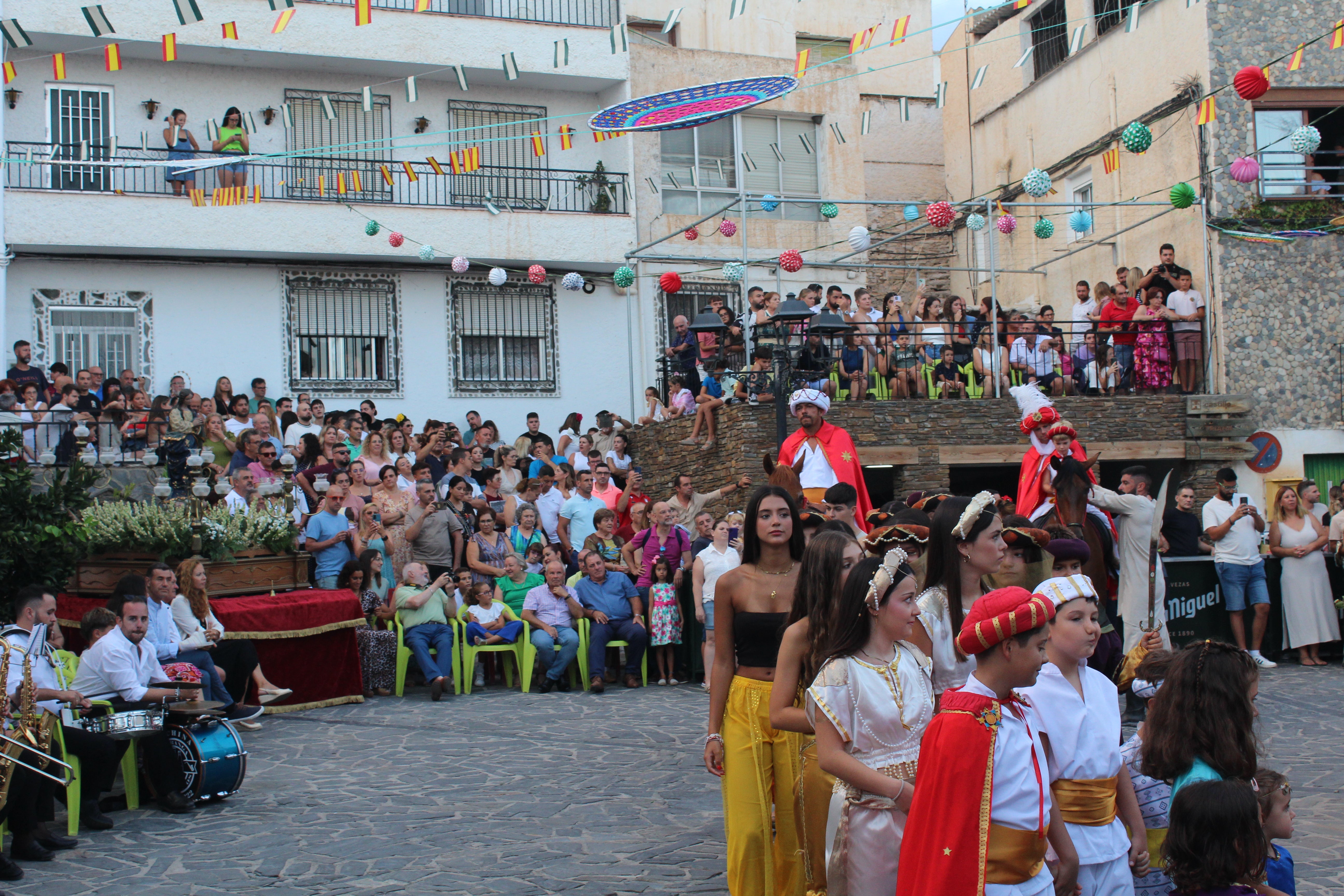 Los Moros y Cristianos de Velefique, en imágenes