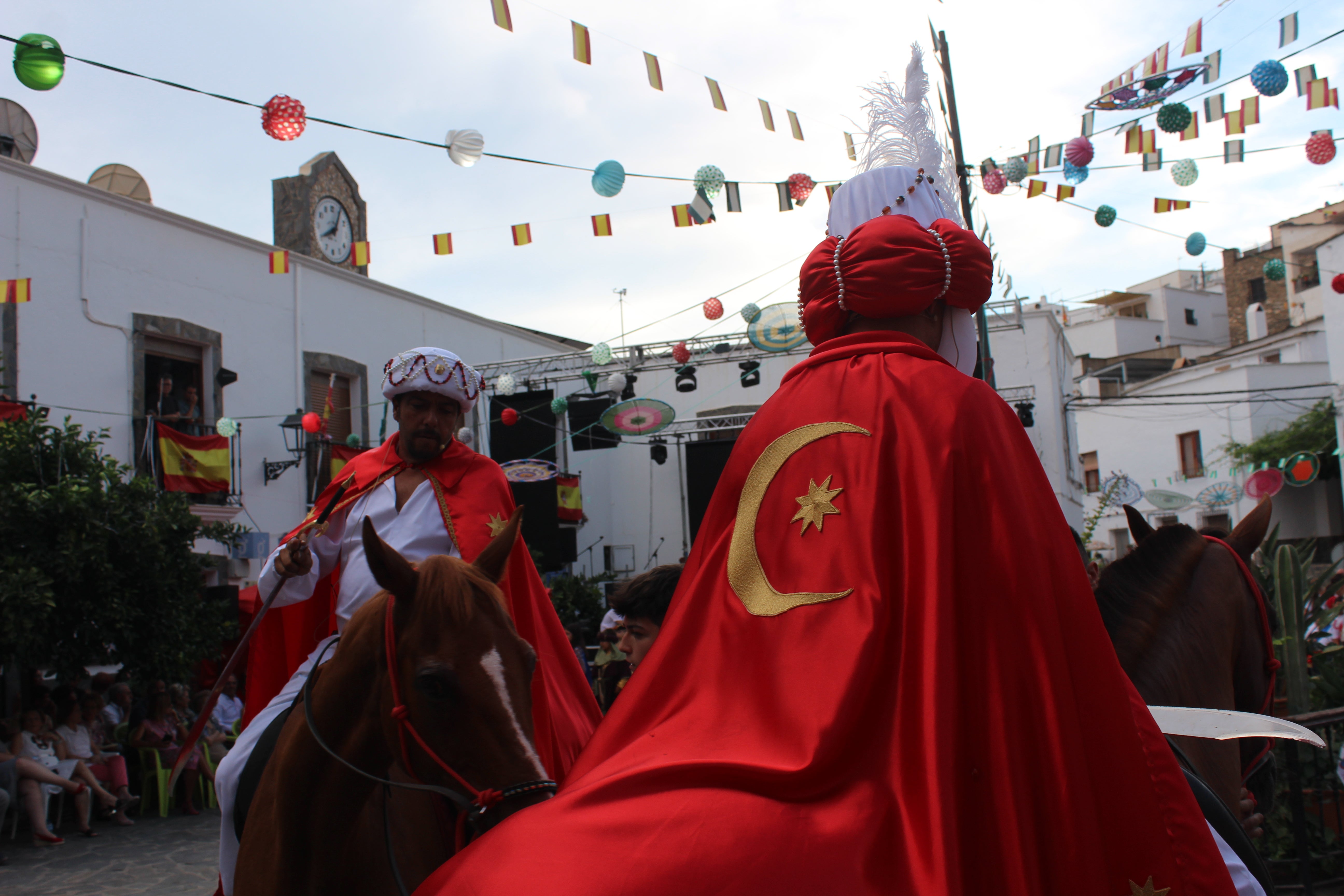 Los Moros y Cristianos de Velefique, en imágenes