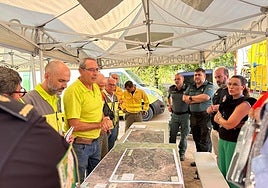 Puesto de mando avanzado del incendio en Andújar