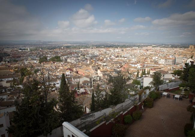 Vistas de Granada desde la Fundación Rodríguez-Acosta.