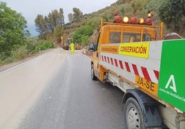 La Consejería de Fomento reparte los servicios de conservación en 36 zonas territoriales y cuatro corresponden a la red viaria de la provincia jienense.