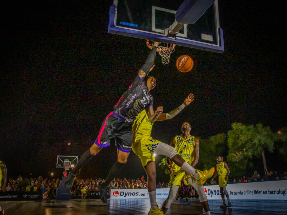 Las imágenes del partido de presentación del Covirán