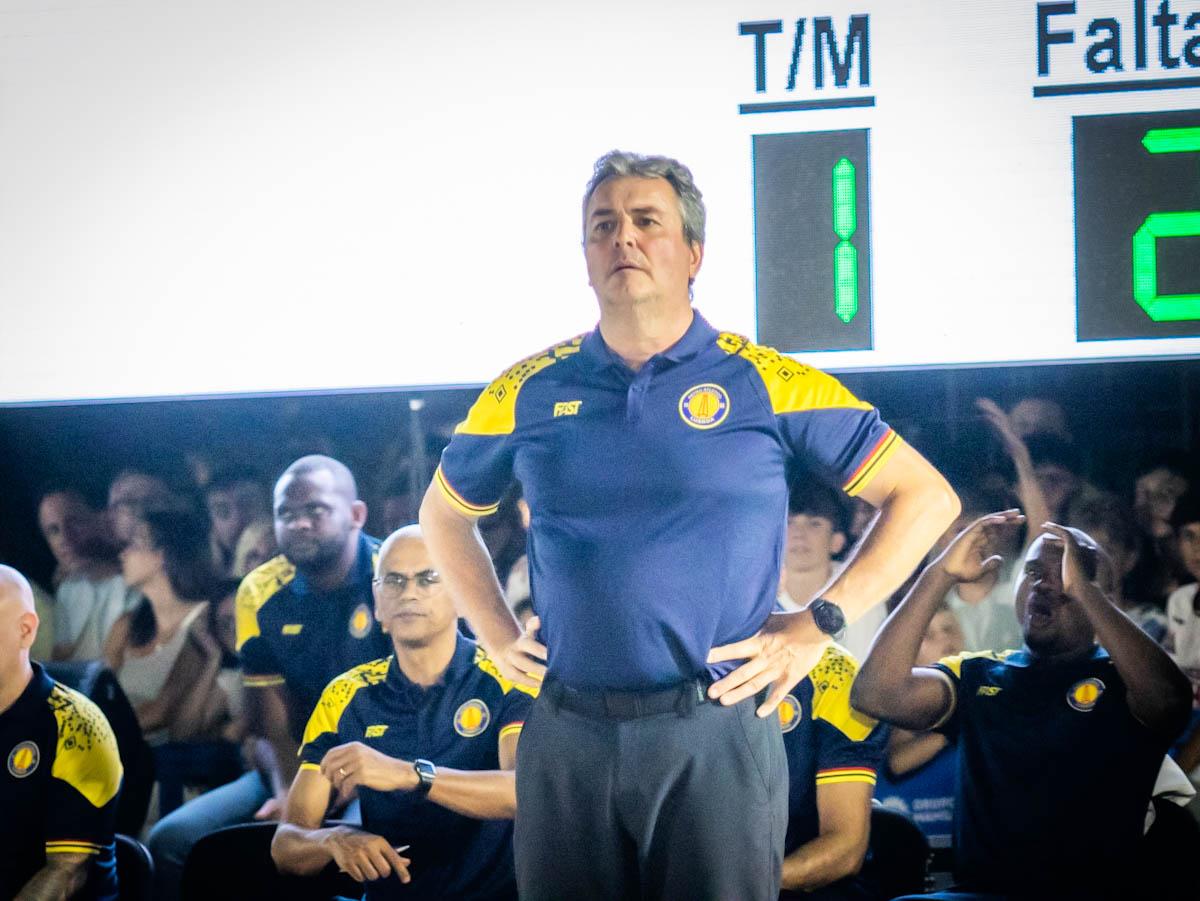 Las imágenes del partido de presentación del Covirán