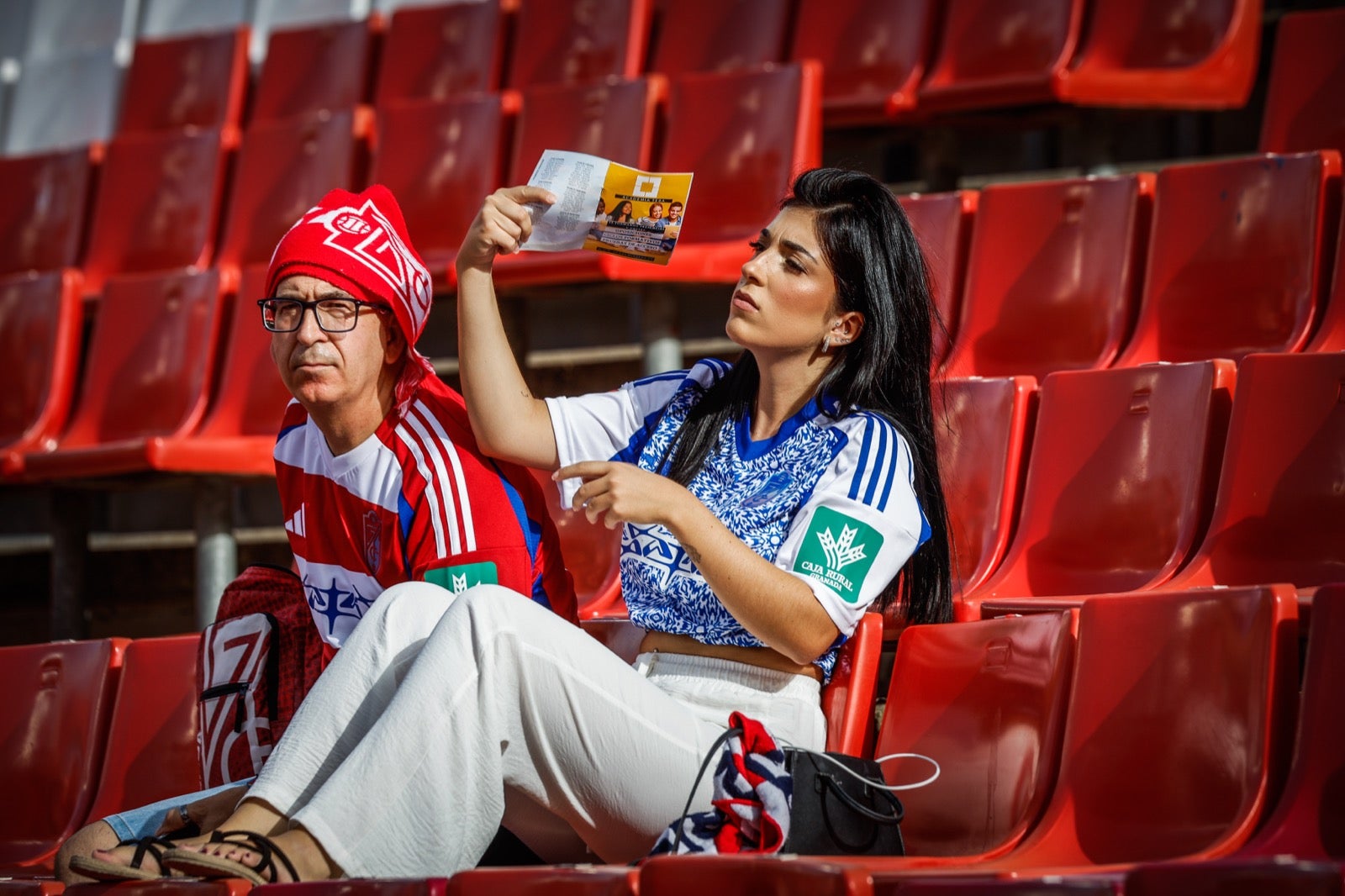 Las mejores imágenes del partido entre Granada y Huesca