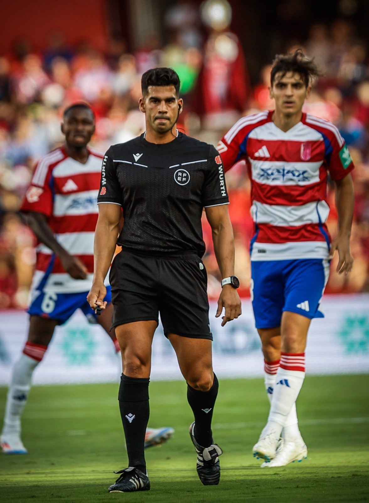 Las mejores imágenes del partido entre Granada y Huesca