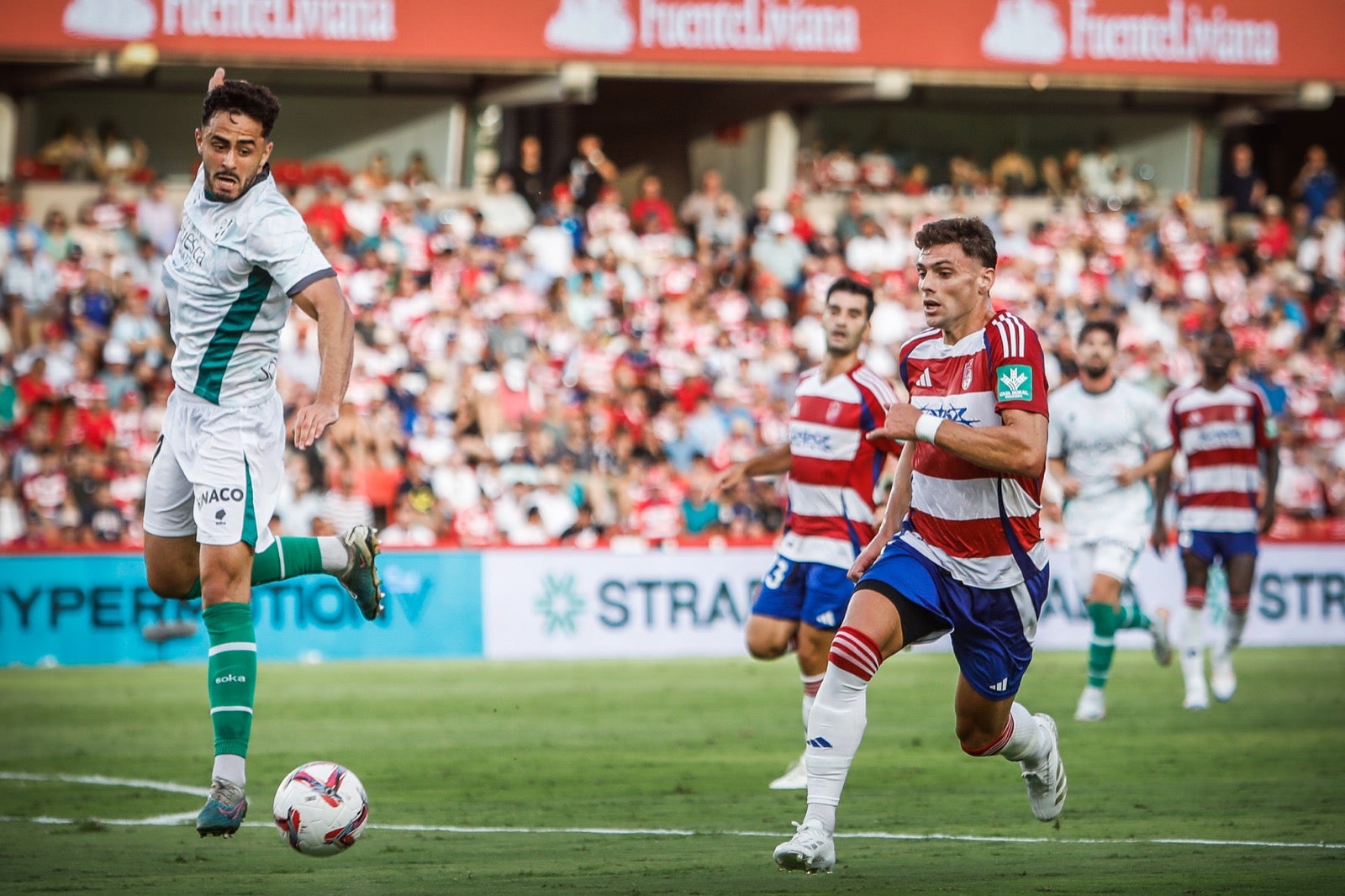 Las mejores imágenes del partido entre Granada y Huesca