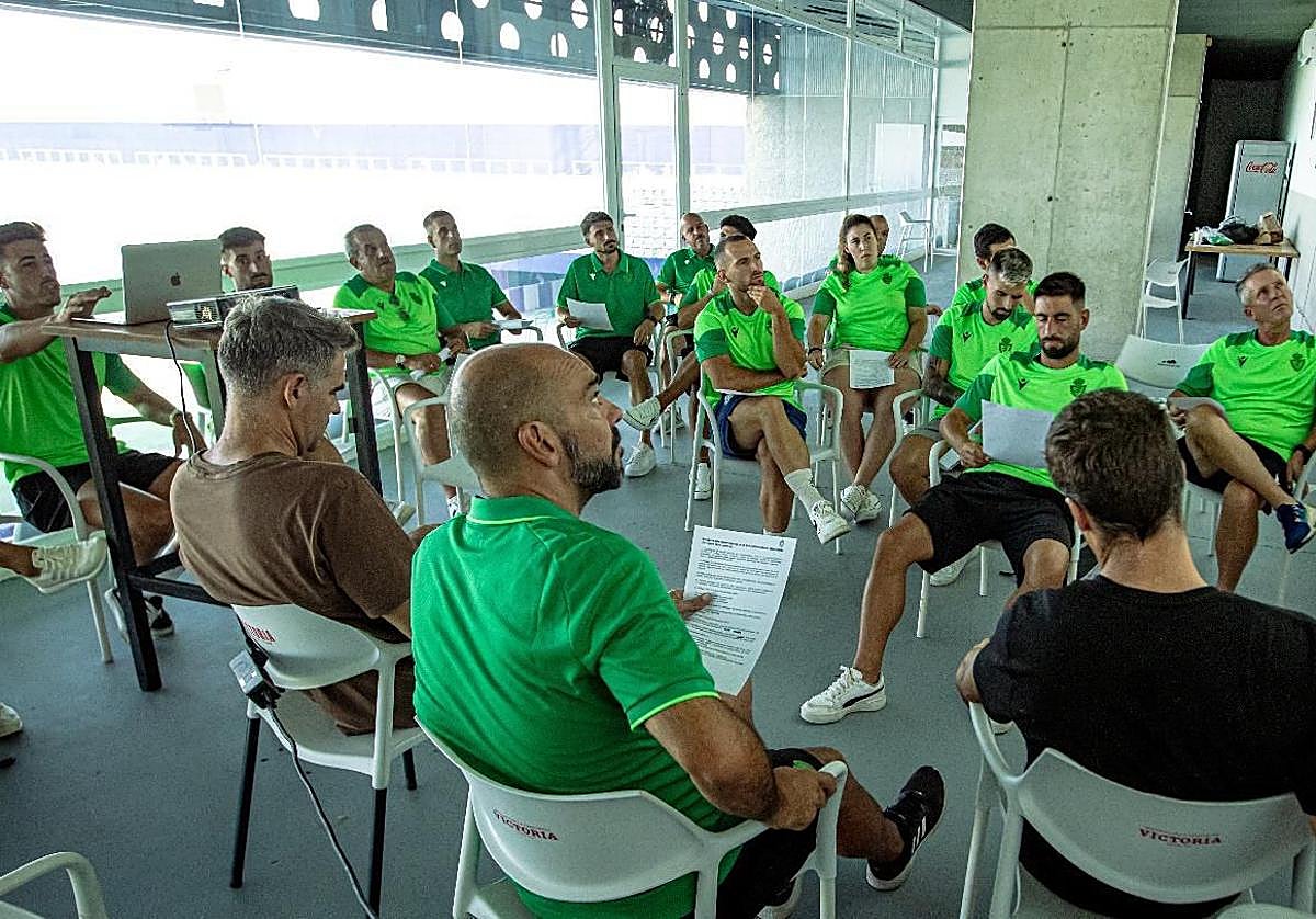 Reunión de coordinación para preparar la temporada en sus categorías