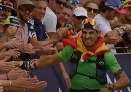 El granadino Manuel Anguita, en su llegada a meta en la UTMB de Mont Blanc.