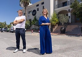 Julio y Ángeles Orantes-Zurita López, como director comercial y directora general, están al frente de la empresa familiar