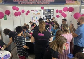 Imagen de uno de los talleres de una edición anterior de La Noche Europea de los Investigadores