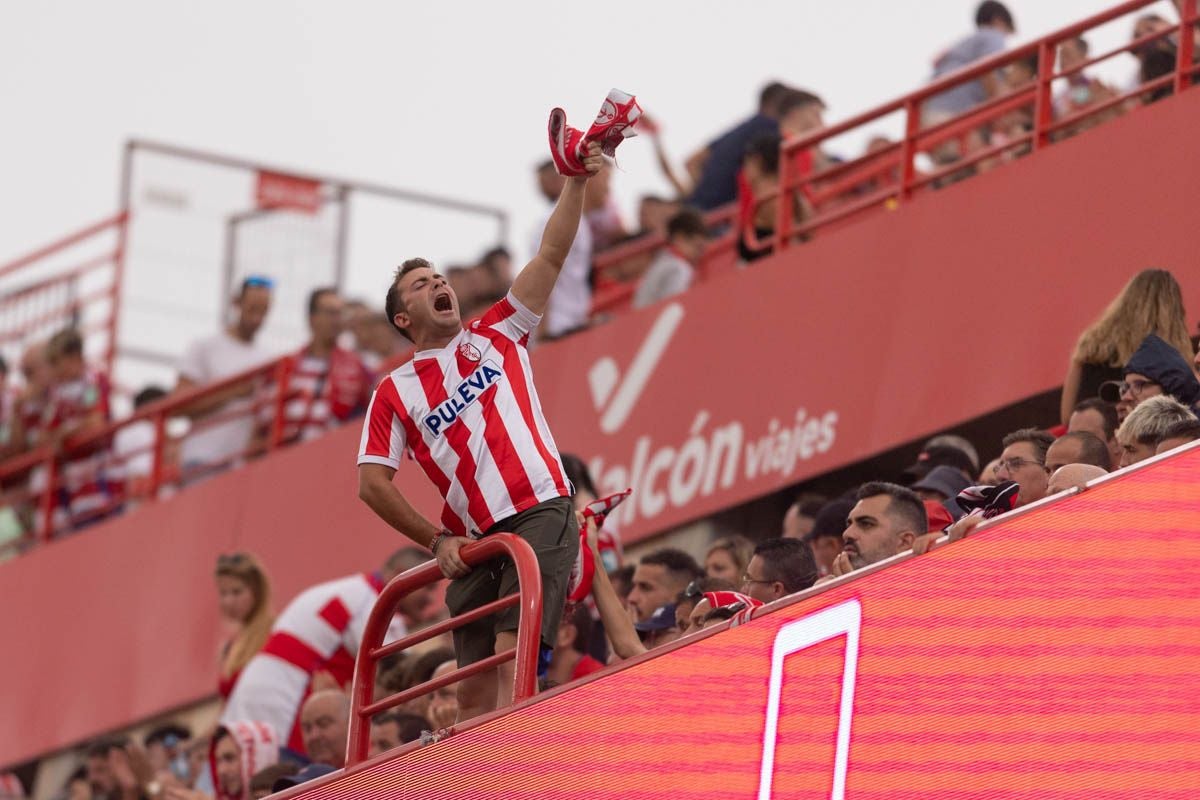 Las mejores imágenes del Granada CF - Deportivo de la Coruña