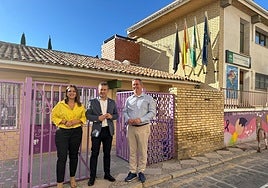 Visita de Julio Millán junto a los concejales Javiern Padorno y Ángeles Díaz en un centro educativo