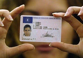 Estas personas podrán obtener gratis el carnet de conducir.