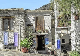 De Brenan a los hippies y en andalú