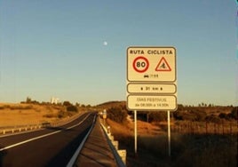 La DGT intensificará la vigilancia en carreteras frecuentadas por ciclistas