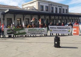 Manifestación en defensa del tren en la provincia de Granada, en una imagen de archivo