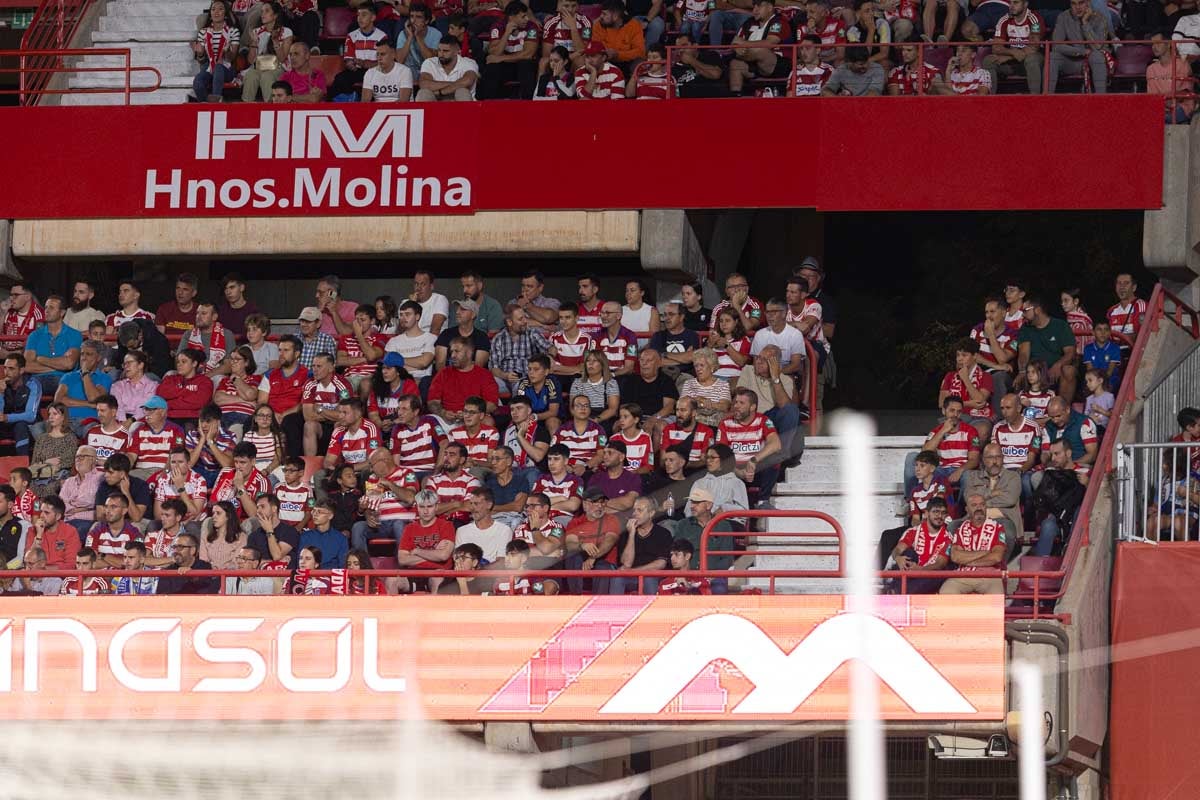 Encuéntrate en Los Cármenes en el derbi entre Granada y Málaga